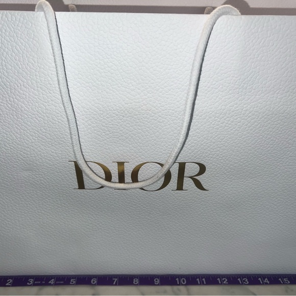 Dior White and Gold Shopping Bag set - Picture 4 of 6